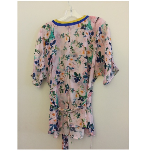 Anthropologie Sporty Floral Wrap Top - Picture 6 of 7